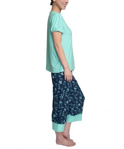 Plus Size Short Sleeve T-Shirt & Capri Pants Pajama Set Green $31.80 Sleepwear