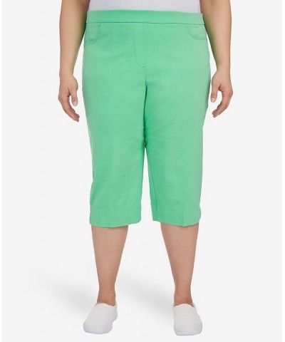 Plus Size Tropical Allure Clamdigger Capri Pants Green $34.29 Pants